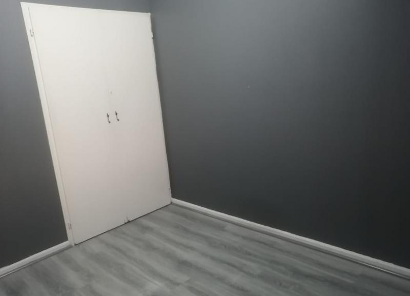 To Let 1 Bedroom Property for Rent in Bothasig Western Cape